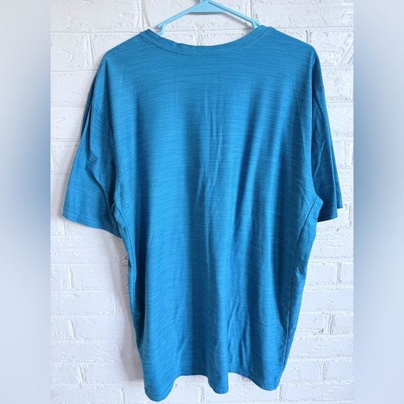 Men’s Blue Nike Dri-Fit Tshirt - Picture 3 of 3